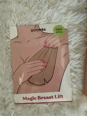 Magic Breast Lift Adhesive Cups - Nude (3 Pairs)